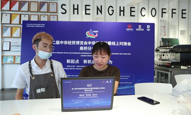 高橋大市場代表商戶現場連線（4）(攝影：劉勇）_副本.jpg